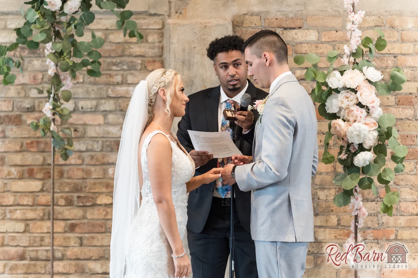 Amber and Jacob - The BRIX on the Fox, Carpentersville, IL — photo 80