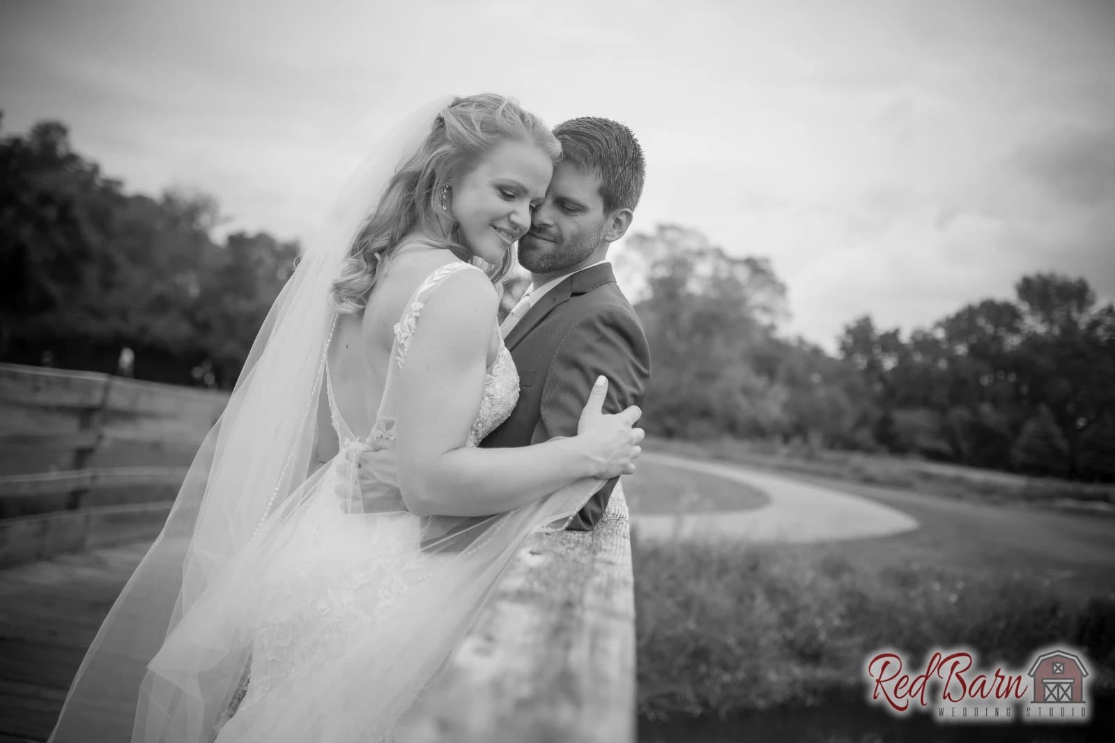 Ashley and Justin - Eaglewood Resort, Itasca IL — photo 17