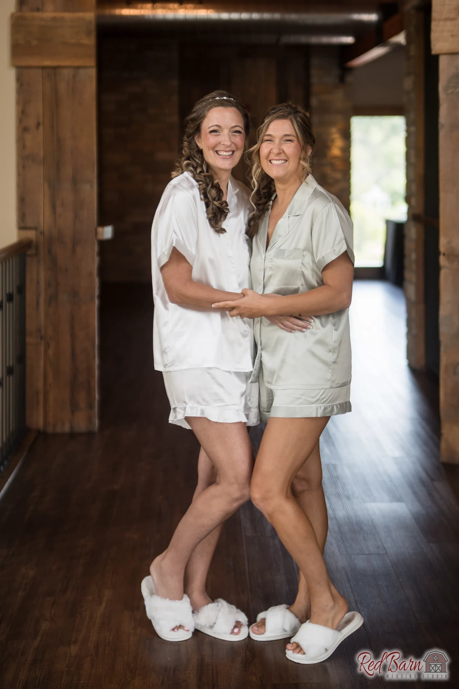 Amy and Nicholas - Fishermen`s Inn, Elburn IL — photo 4
