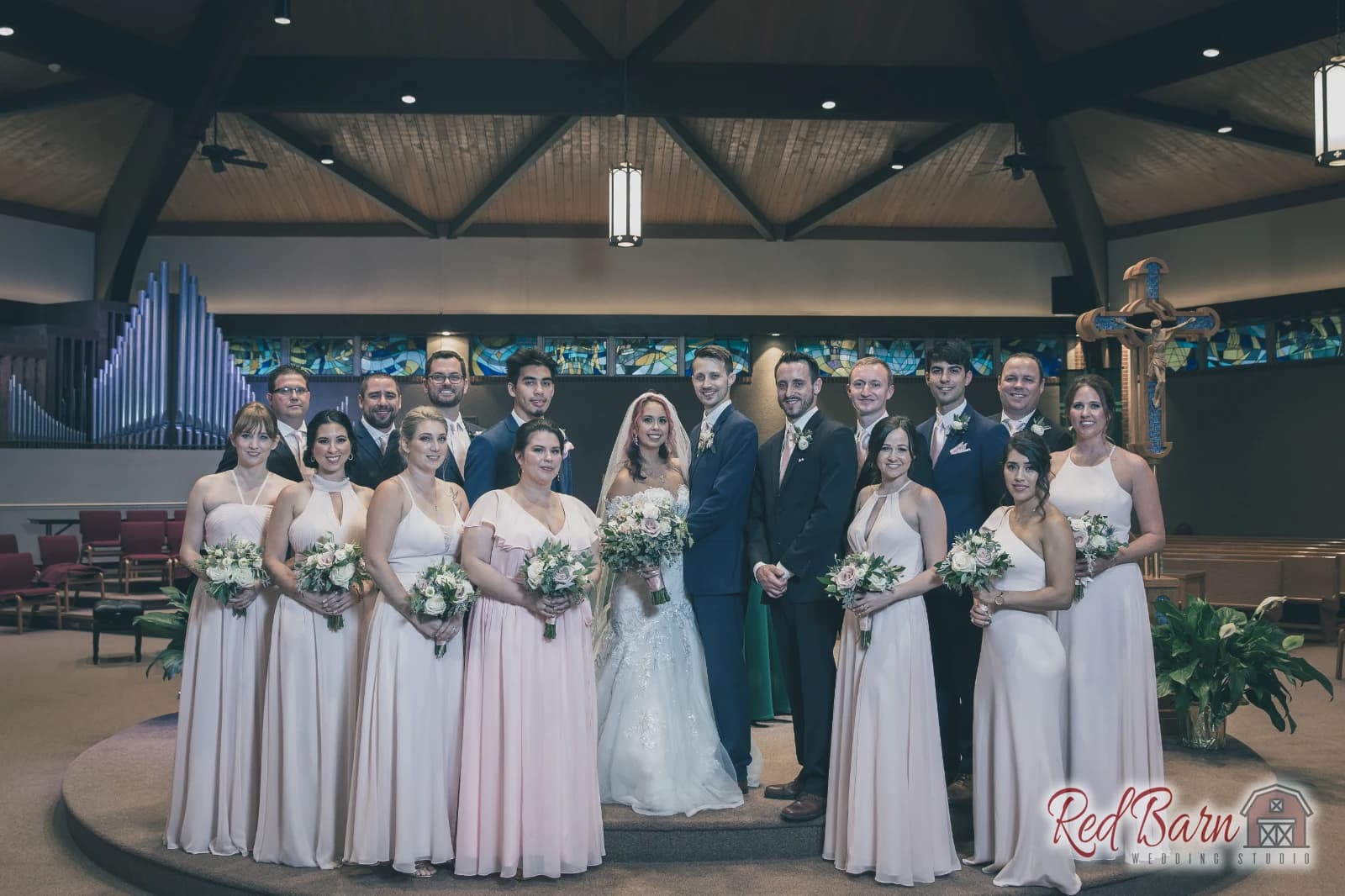 Sara and Michael - Eaglewood Resort, Itasca — photo 37