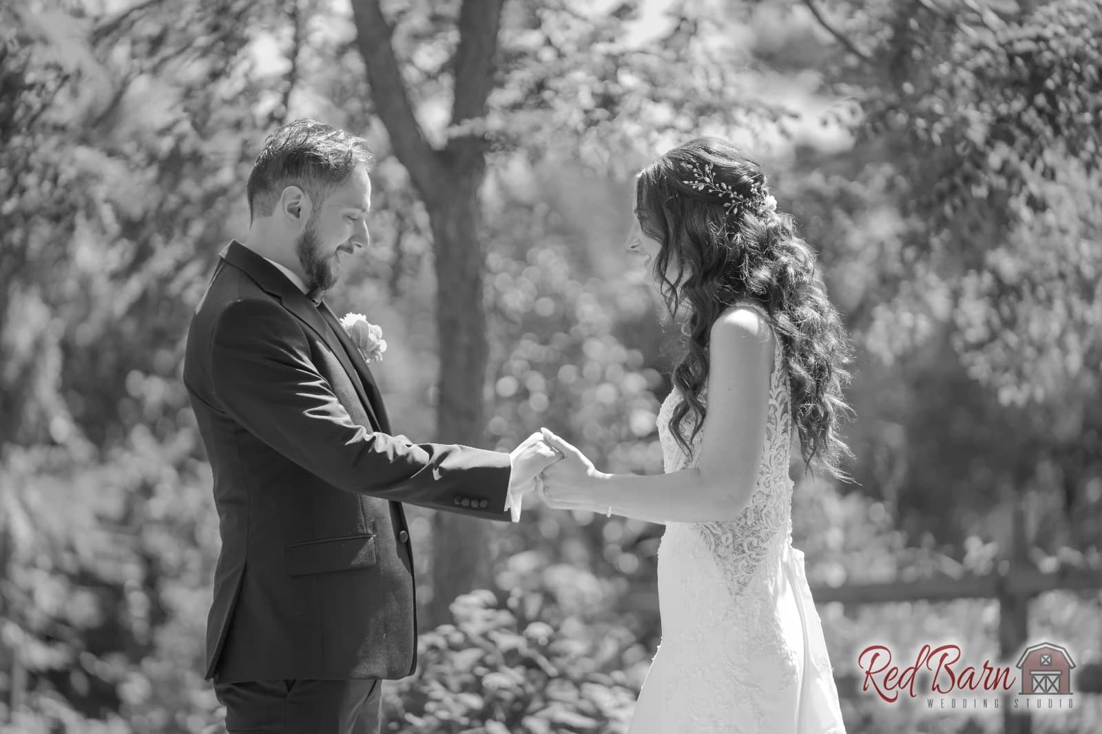 Kasia & Miguel - Signature Barn Banquet Hall, Orland Park IL — photo 20