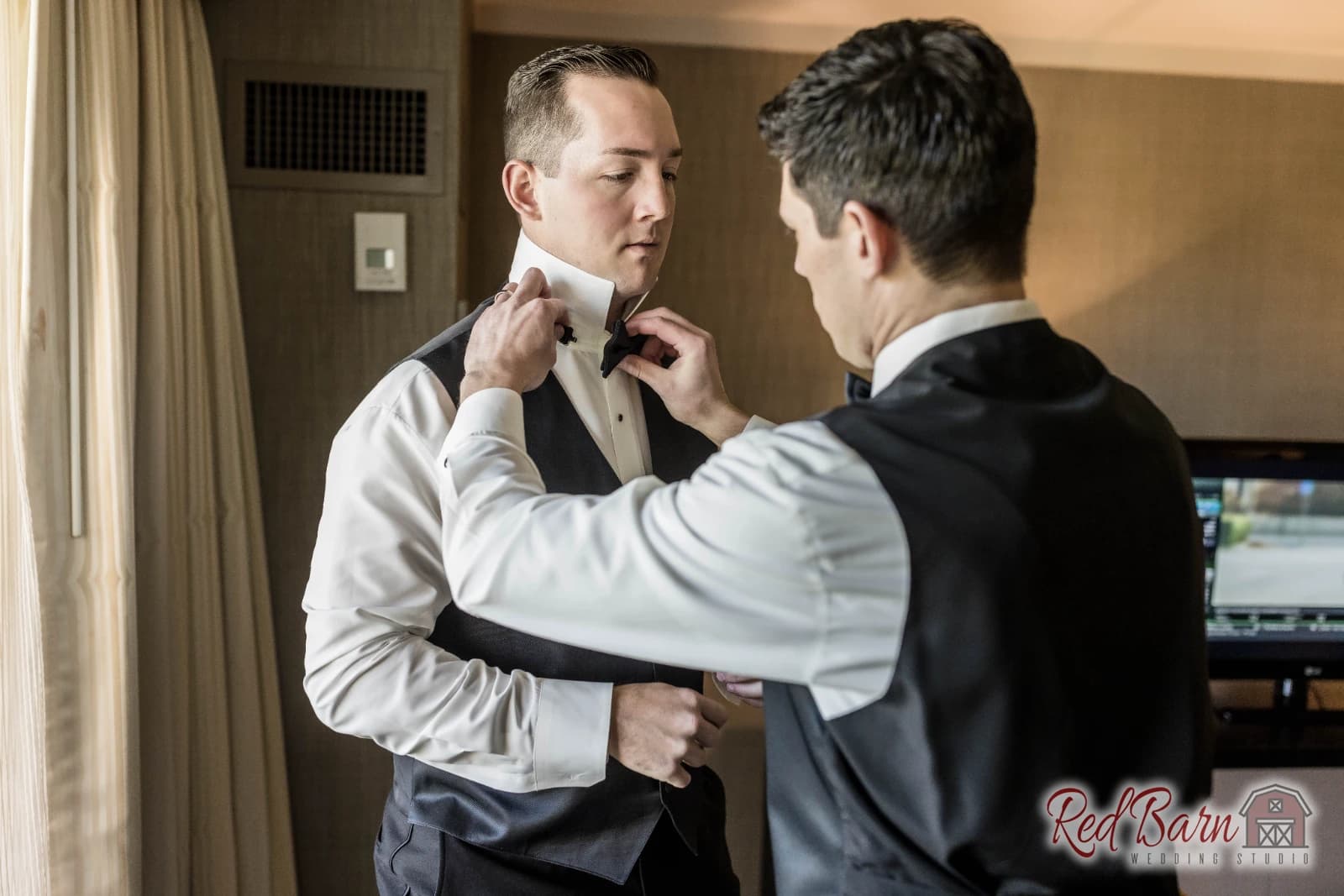 Kaitlin and Thomas - Venuti’s Banquet Hall, Addison IL — photo 2