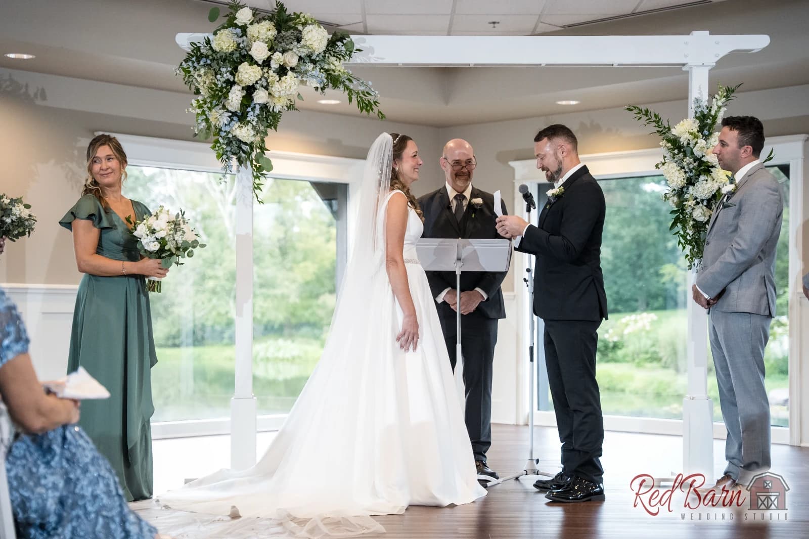 Amy and Nicholas - Fishermen`s Inn, Elburn IL — photo 48