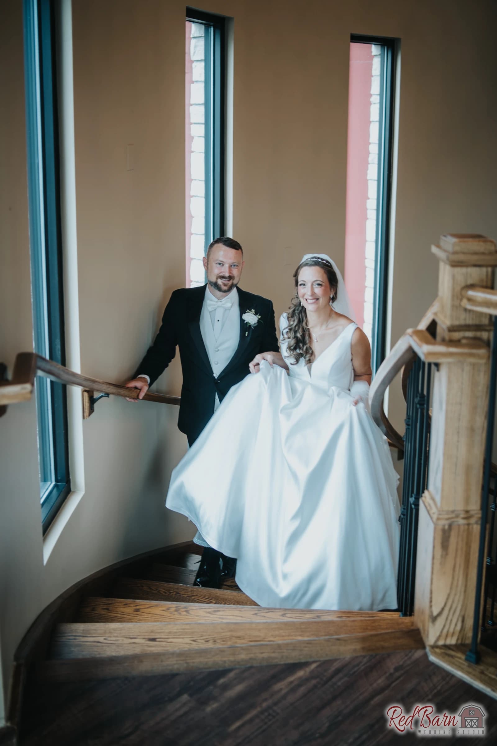 Amy and Nicholas - Fishermen`s Inn, Elburn IL — photo 33