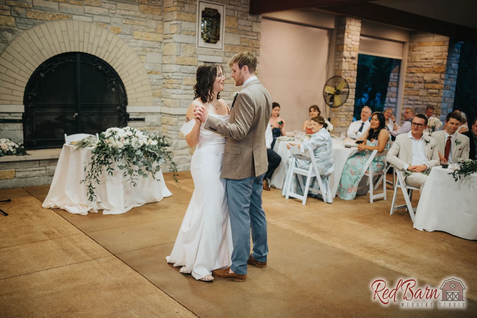 Emily and Justin - The Grove Redfield Estate, Glenview IL — photo 104