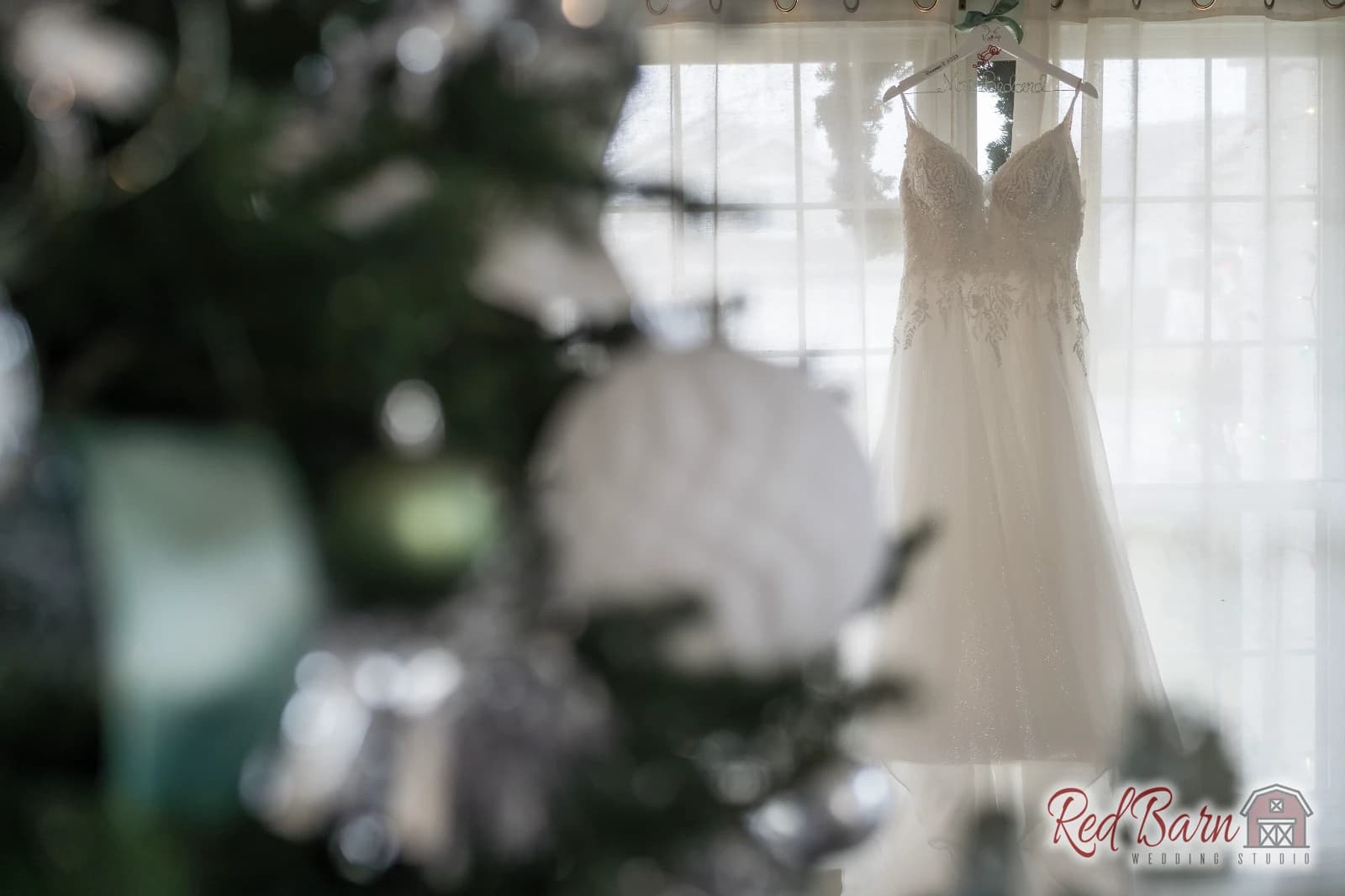 Jackie and Tim - Riverside Receptions and Conference Center, Geneva IL — photo 4