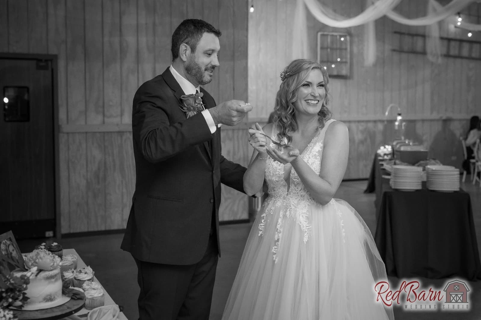 Heather and Brandon - Whispering Woods, Harvard IL — photo 67