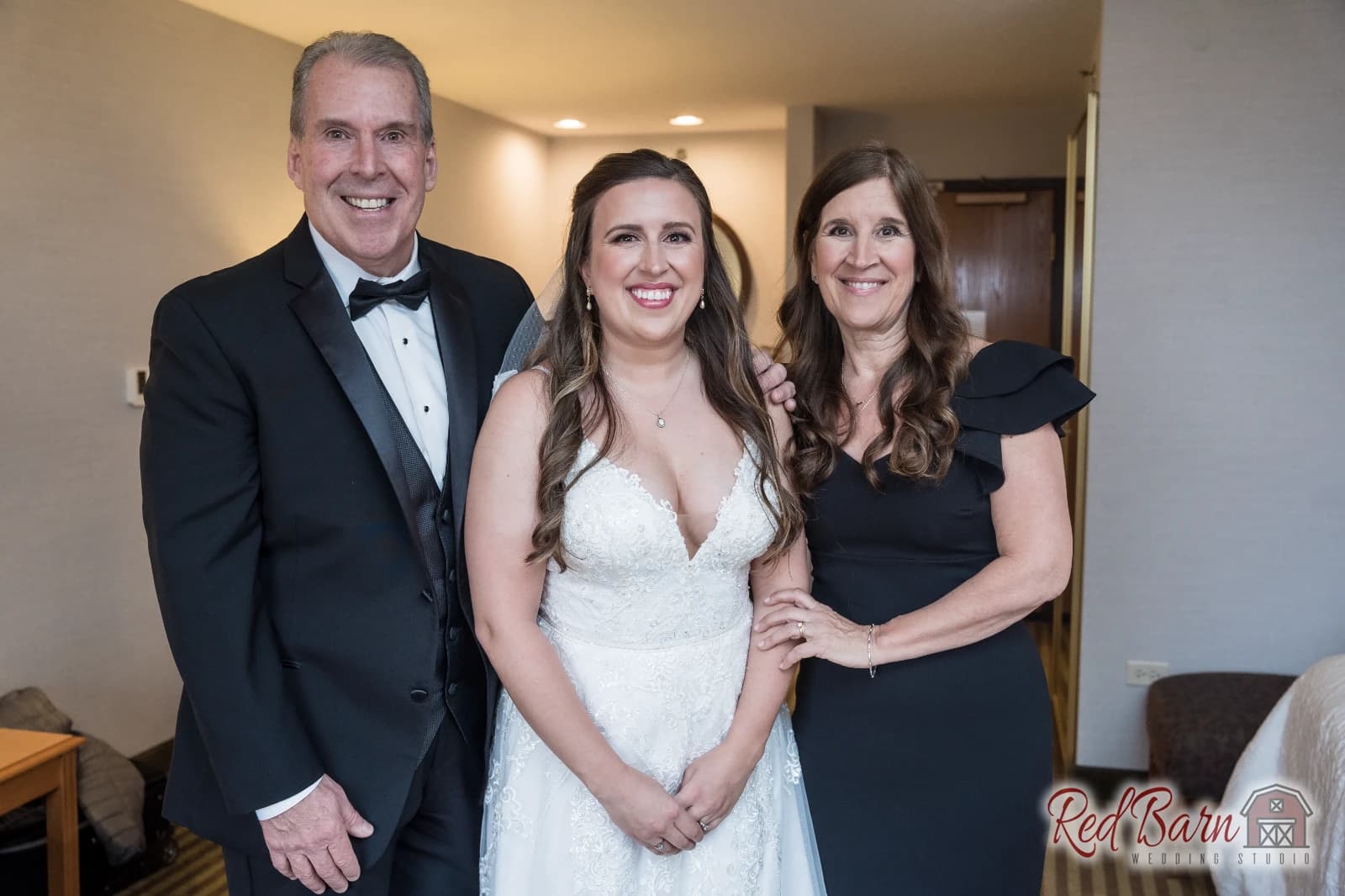 Lauren and Joseph - Venuti's Banquet Hall, Addison IL — photo 4