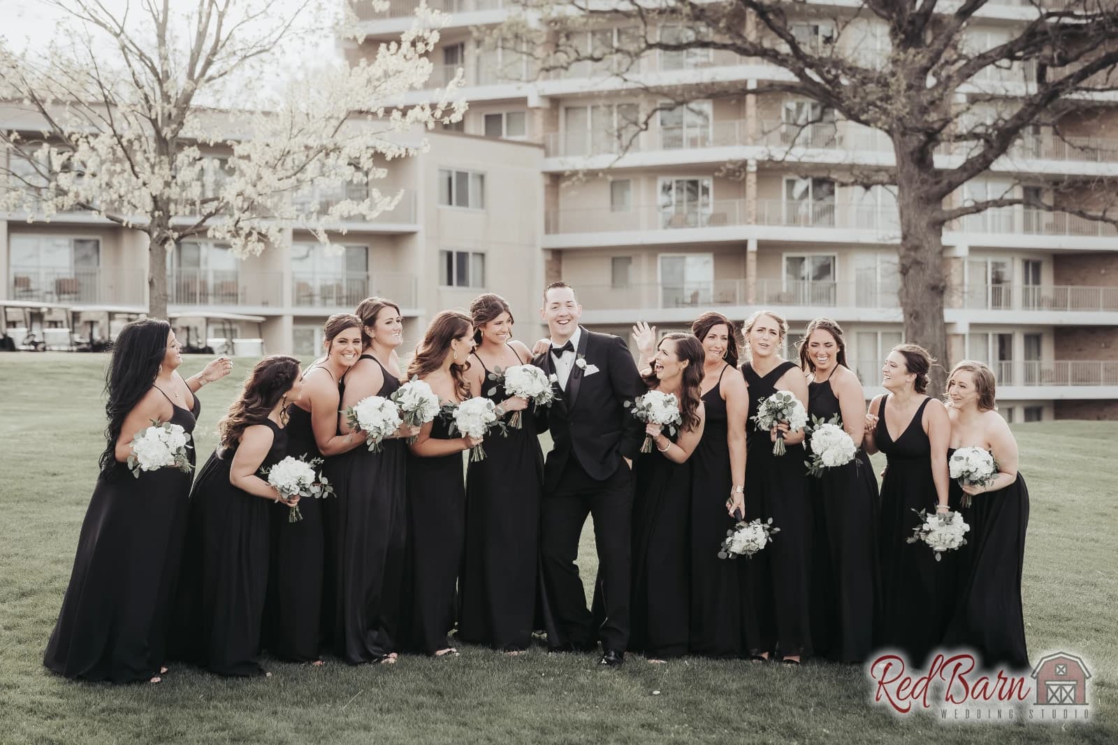 Kaitlin and Thomas - Venuti’s Banquet Hall, Addison IL — photo 79