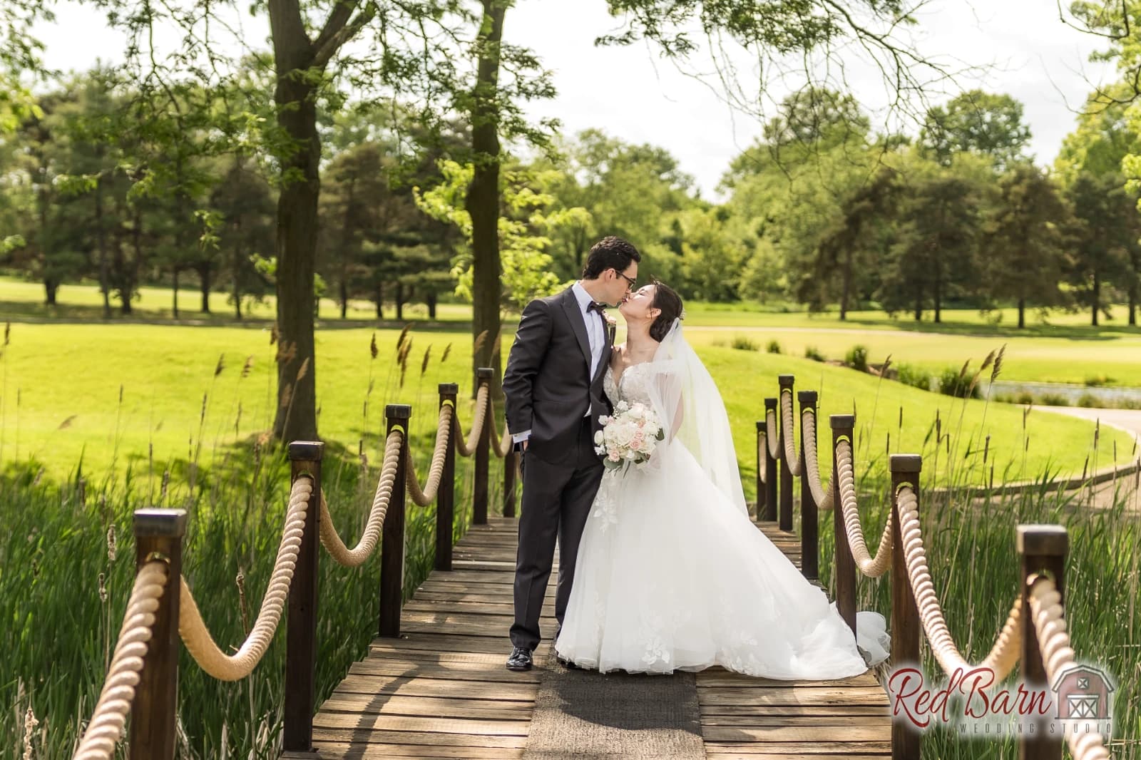Annie and Harrison - Kemper Lakes Golf Club, Kildeer IL — photo 15