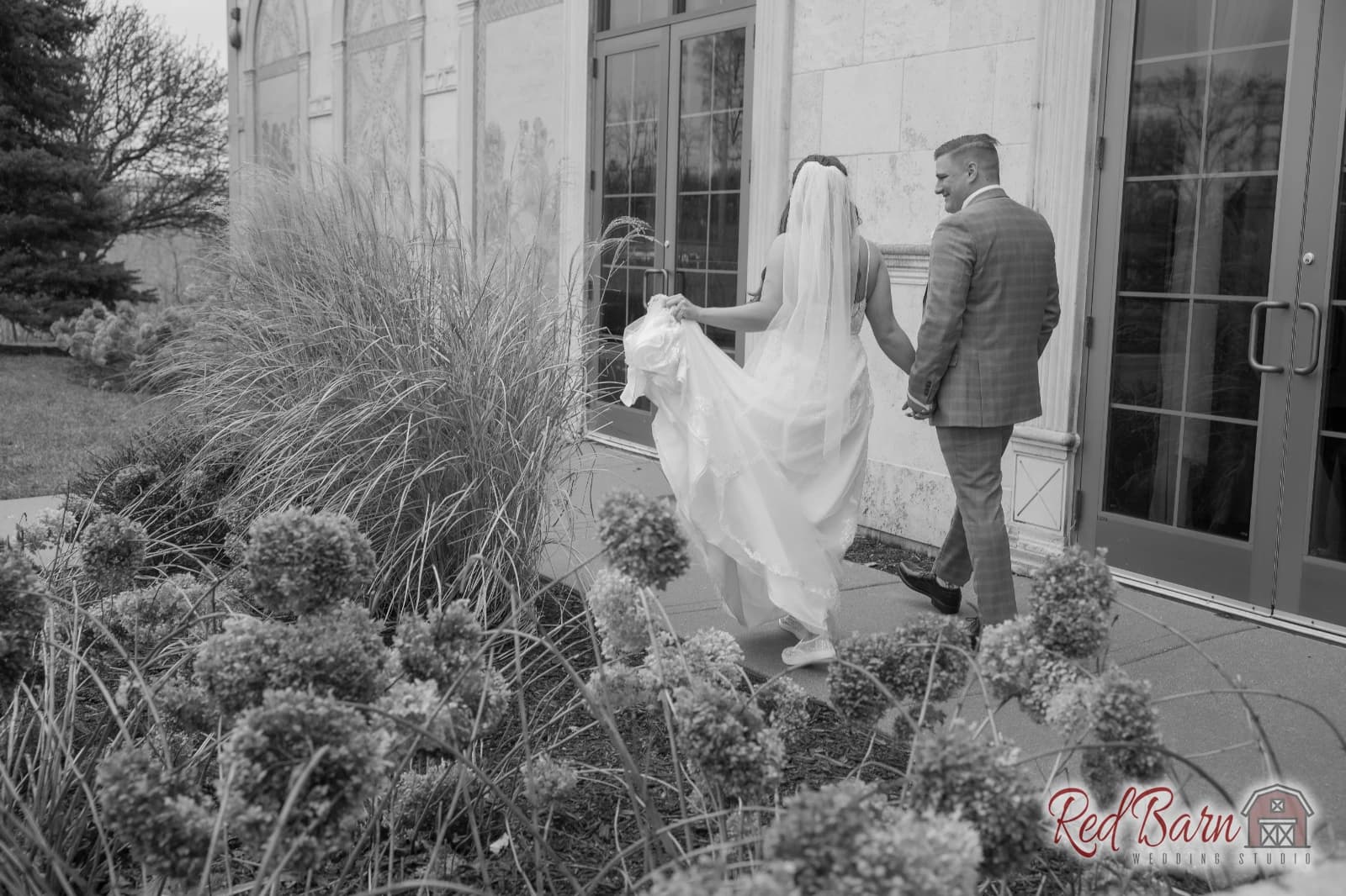 Lauren and Joseph - Venuti's Banquet Hall, Addison IL — photo 62