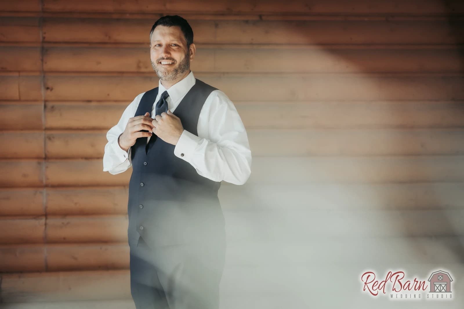 Heather and Brandon - Whispering Woods, Harvard IL — photo 3