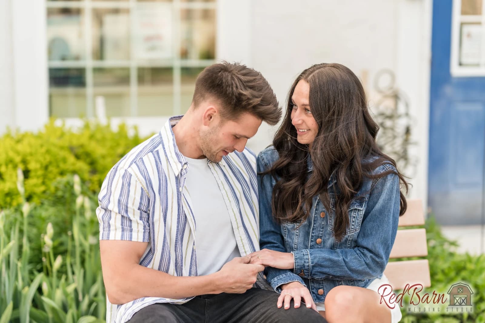 Lindsey and Jonathan - Historic Downtown Long Grove, IL — photo 6