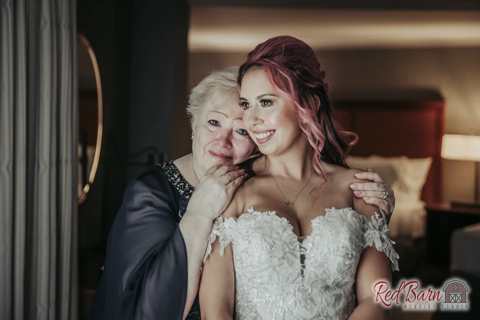 Sara and Michael - Eaglewood Resort, Itasca — photo 2