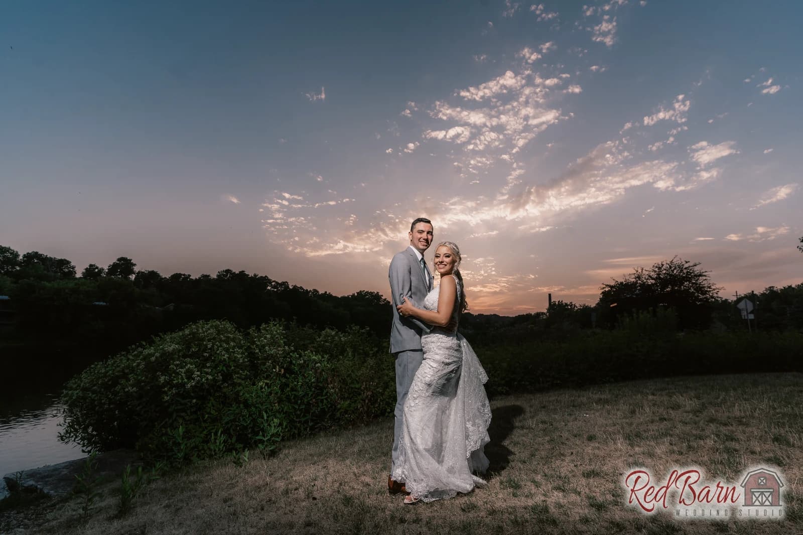 Amber and Jacob - The BRIX on the Fox, Carpentersville, IL — photo 122