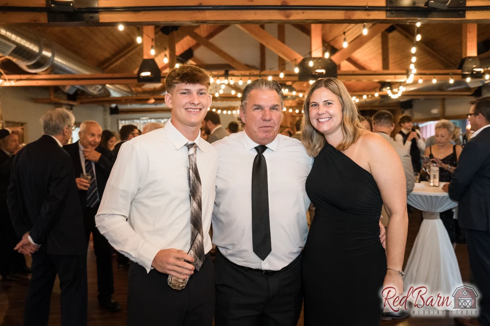 Amy and Nicholas - Fishermen`s Inn, Elburn IL — photo 56