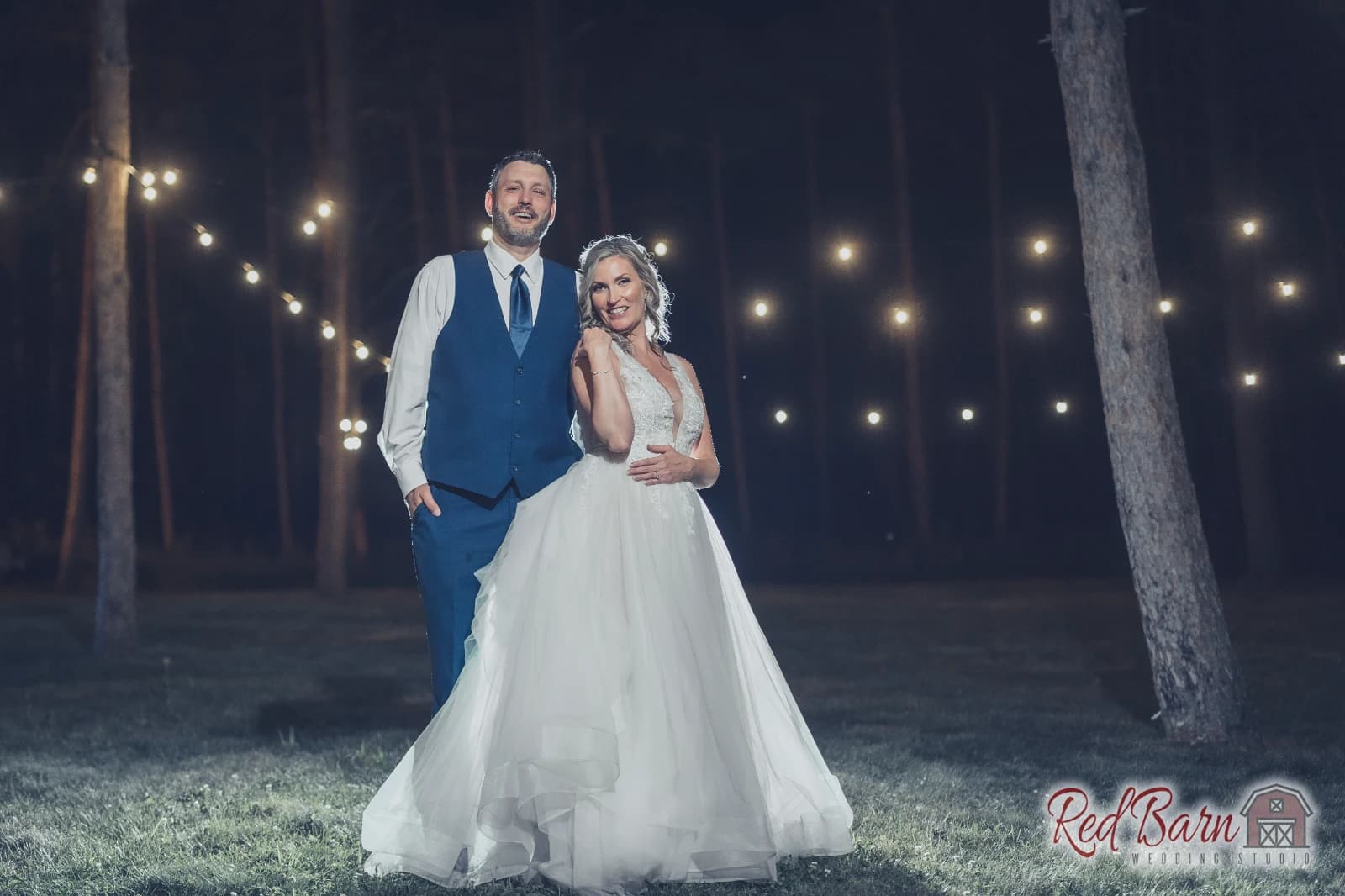 Heather and Brandon - Whispering Woods, Harvard IL — photo 76
