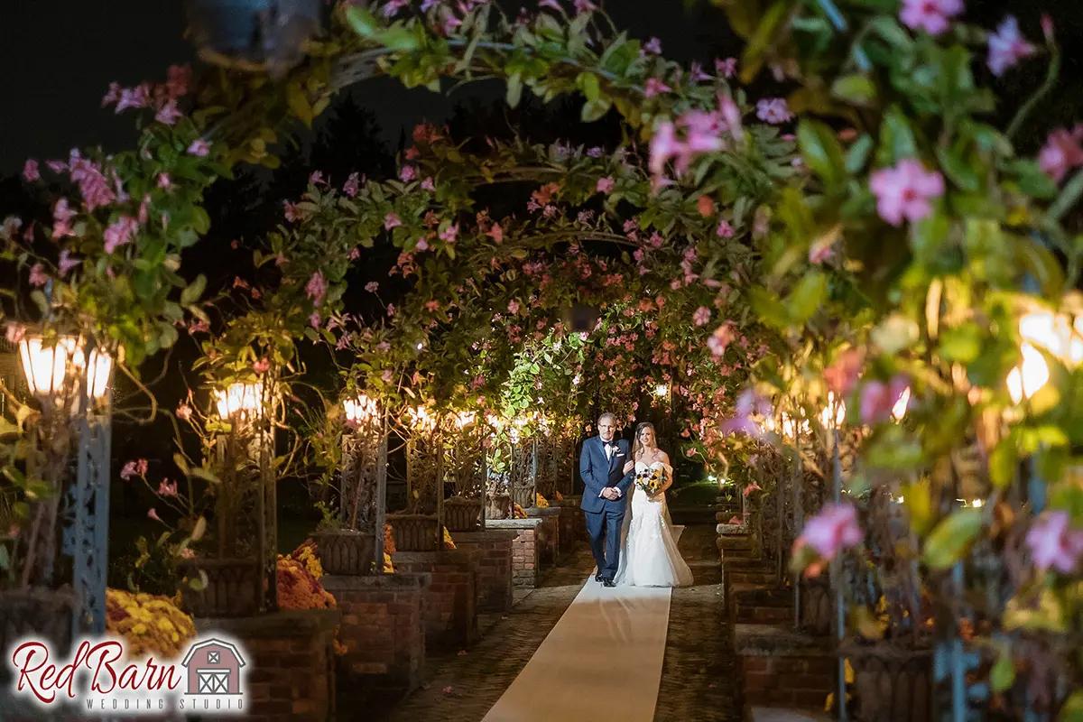 Red Barn Wedding Photography