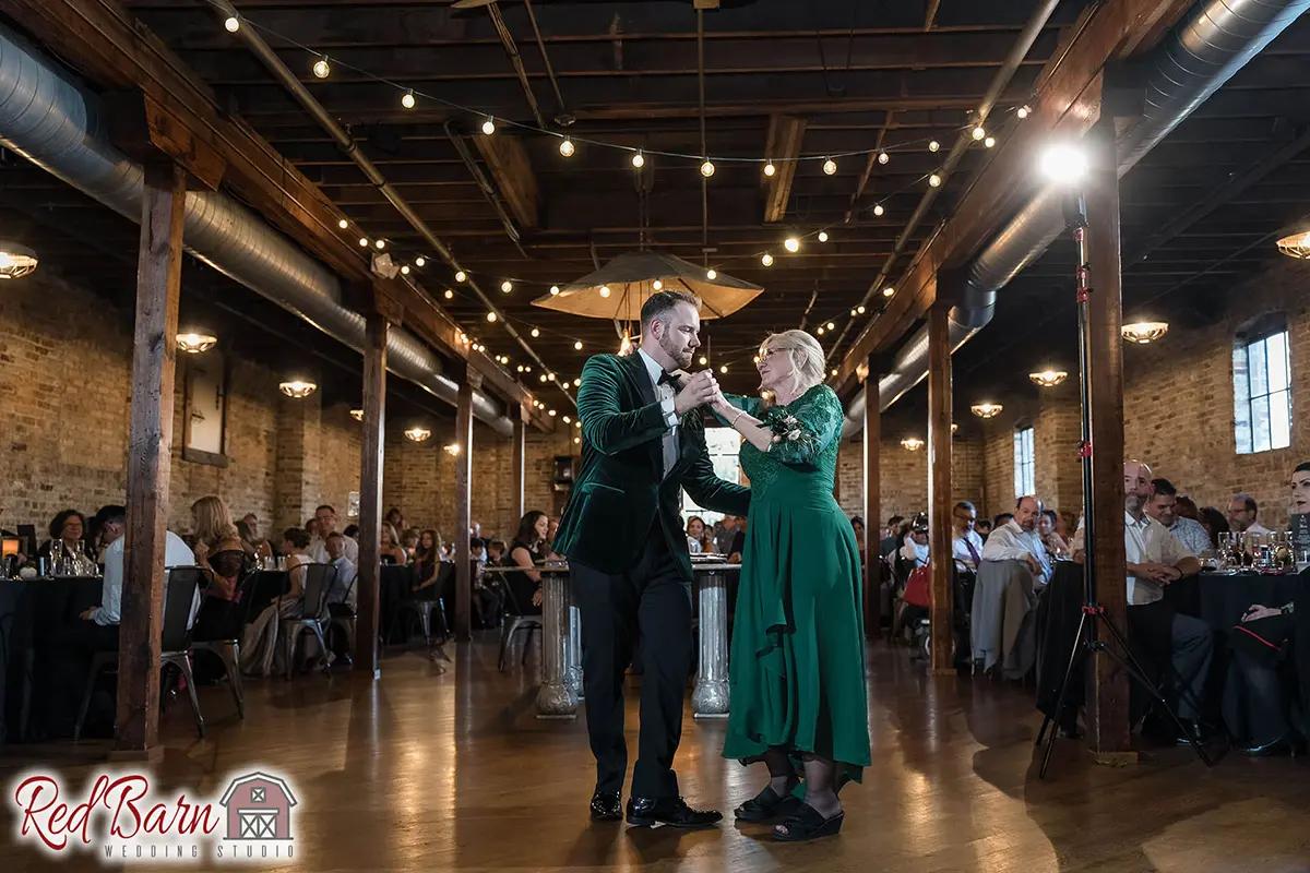 Red Barn Wedding Photography