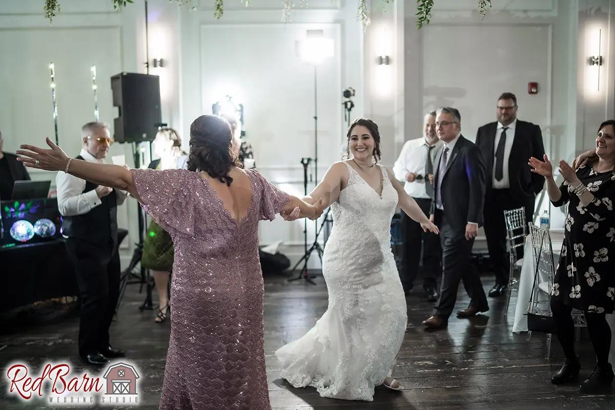 Red Barn Wedding Photography