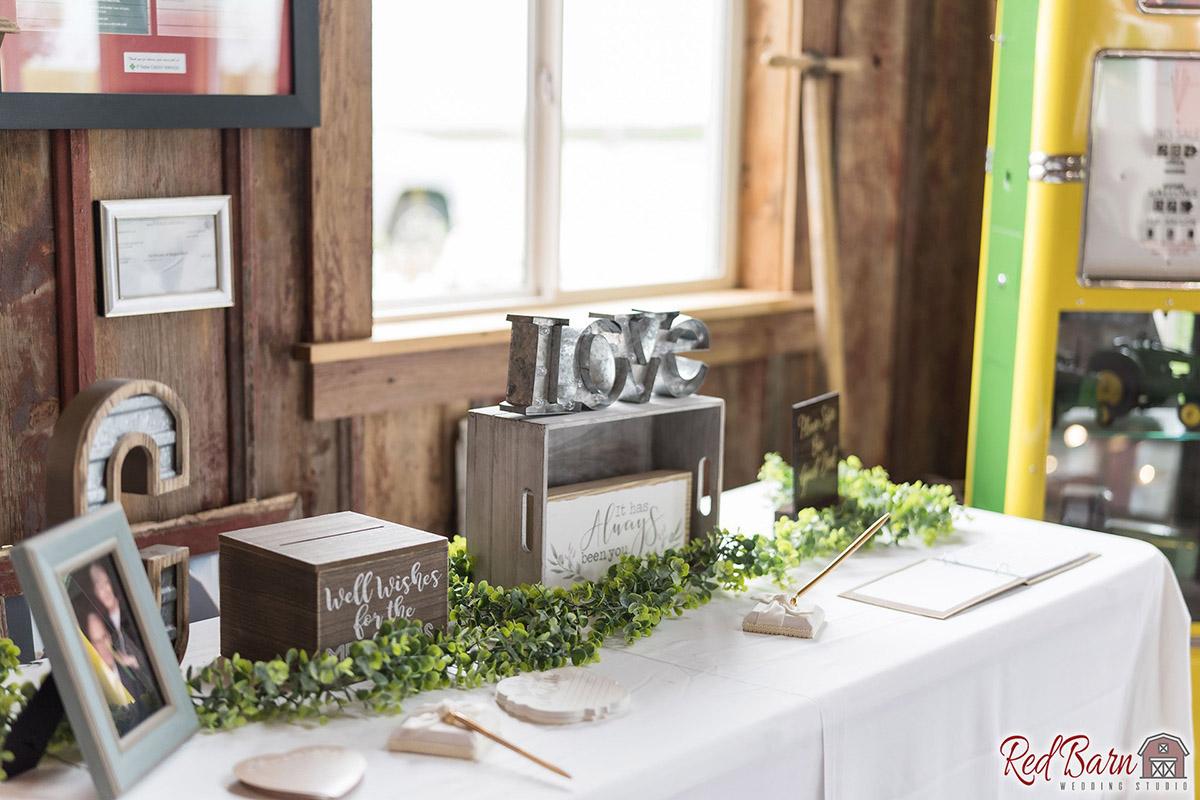 Red Barn Wedding Photography