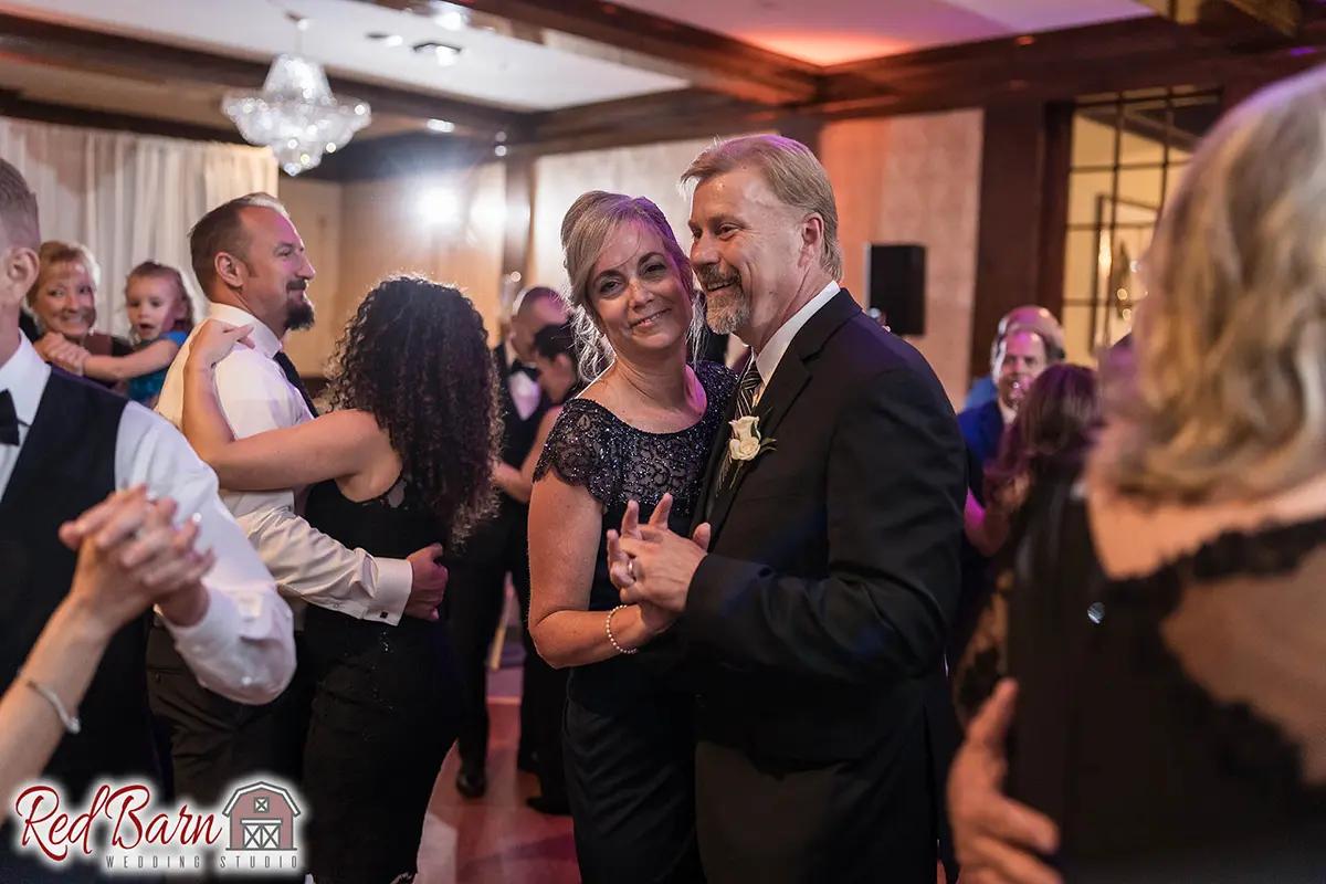 Red Barn Wedding Photography