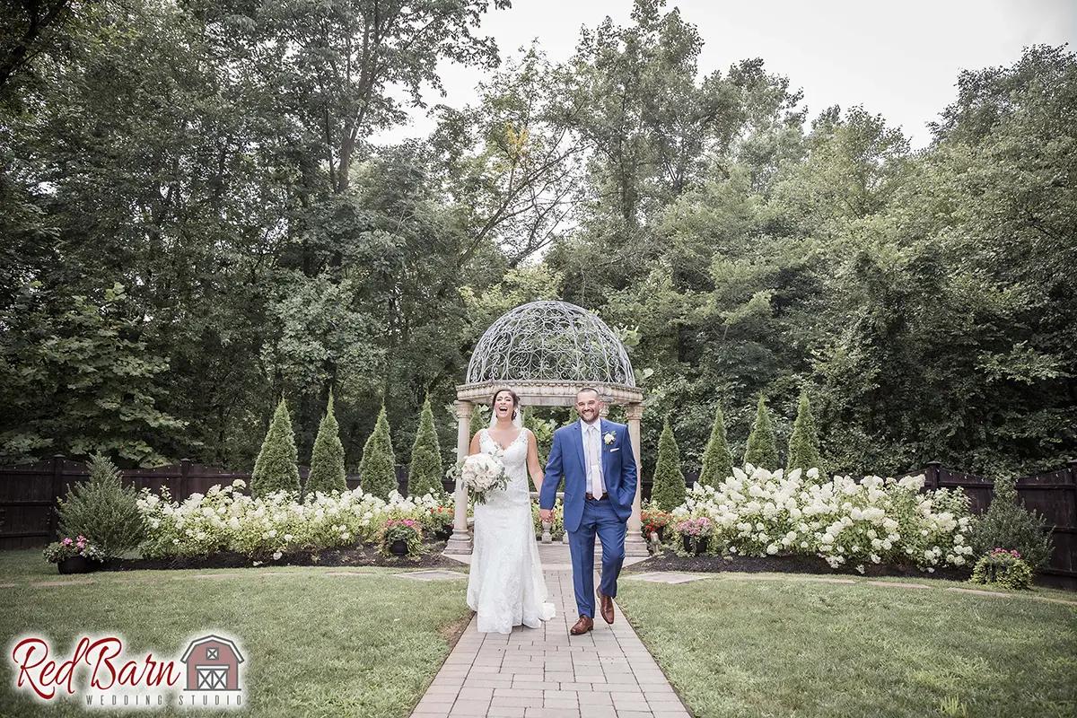Red Barn Wedding Photography