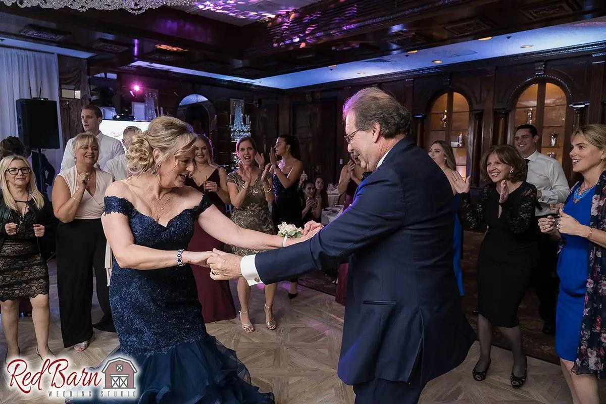 Red Barn Wedding Photography