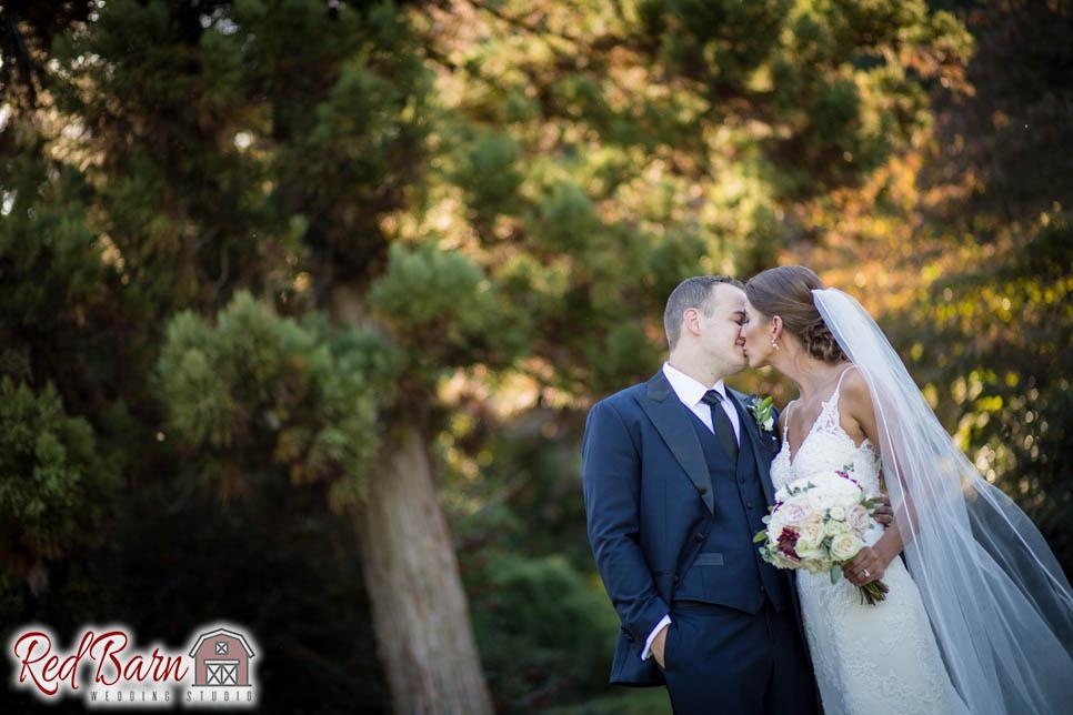 Red Barn Wedding Photography