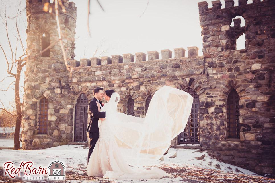 Chicago Wedding Photographer - Venue: Jennifer And Zachary