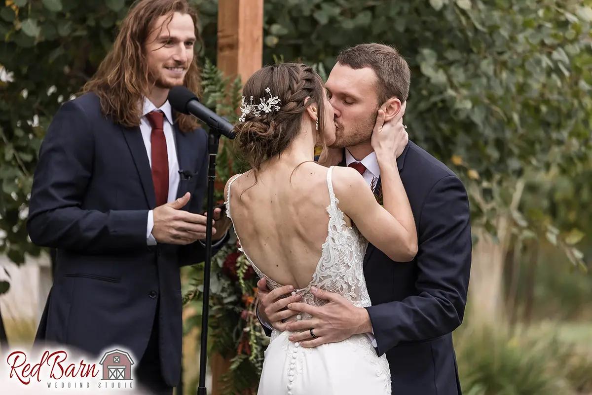 Red Barn Wedding Photography