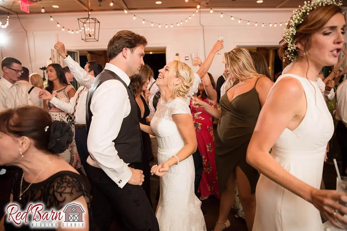 Red Barn Wedding Photography