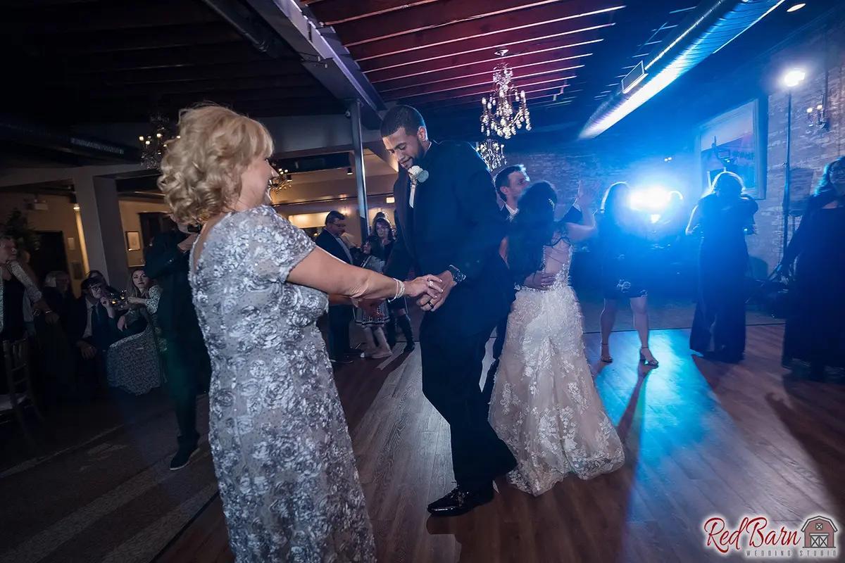 Red Barn Wedding Photography