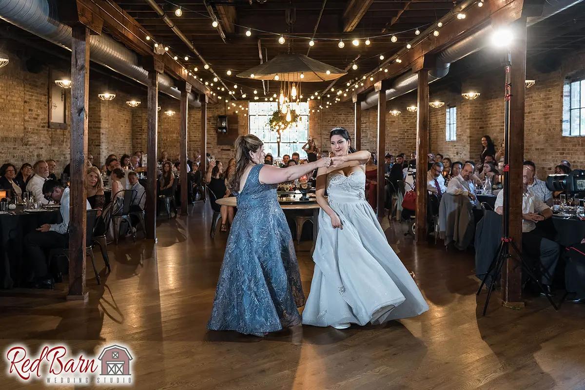 Red Barn Wedding Photography