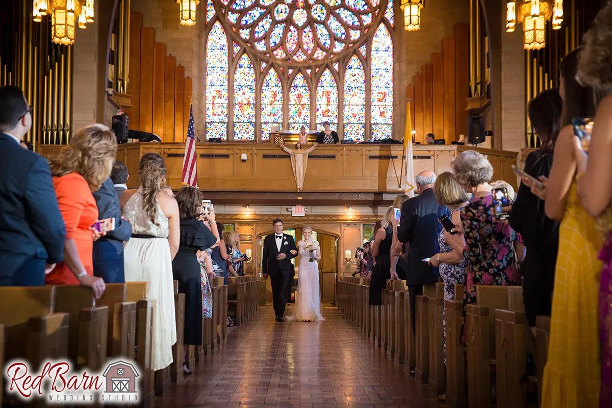 Red Barn Wedding Photography
