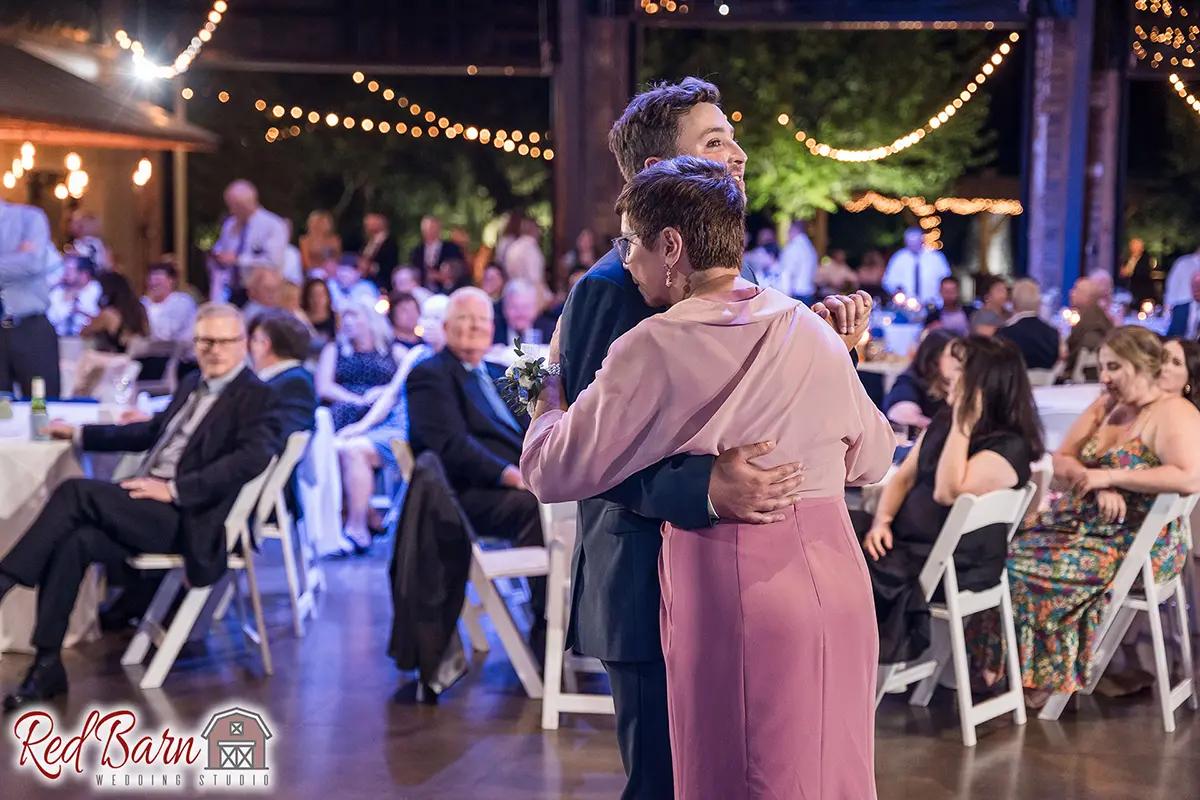 Red Barn Wedding Photography