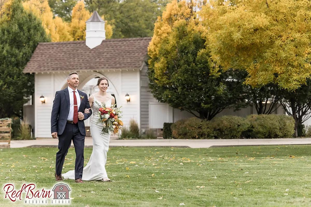 Red Barn Wedding Photography