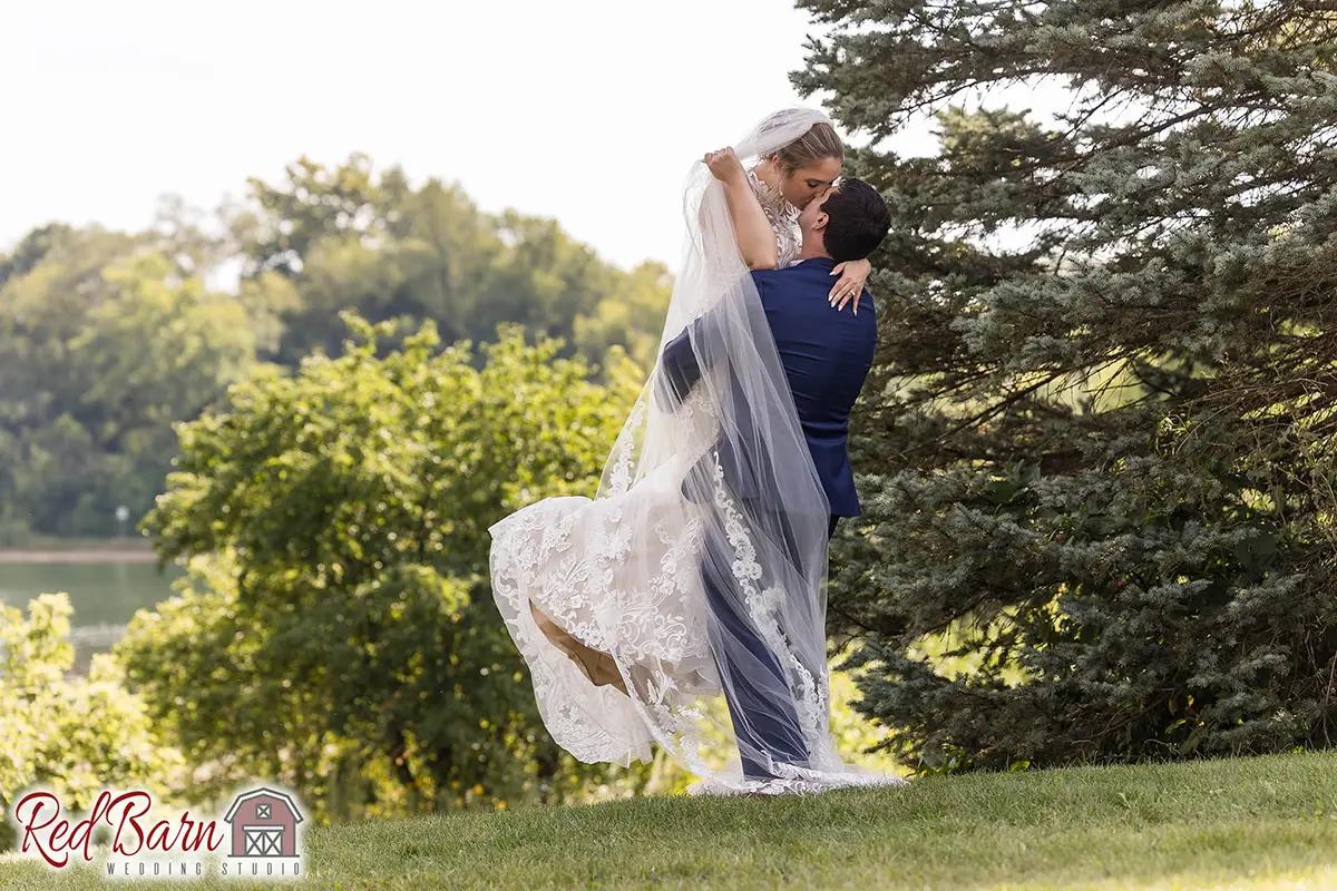 Chicago Wedding Photographer - Venue:  Cotillion Banquets