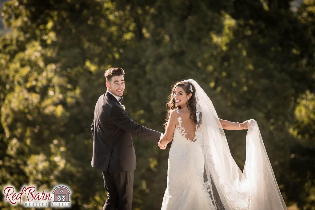 Red Barn Wedding Photography