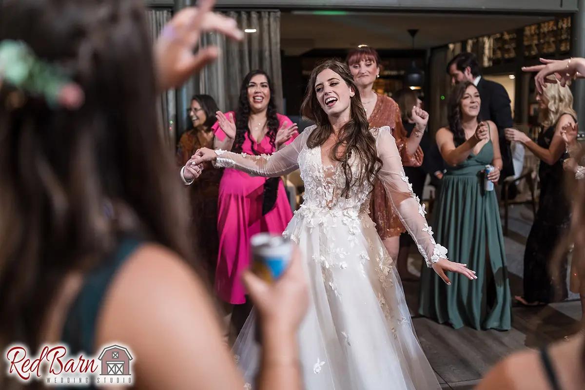 Red Barn Wedding Photography