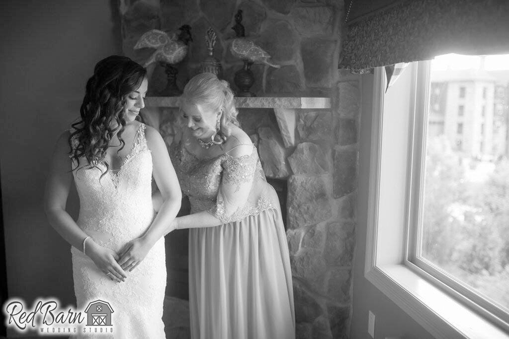 Red Barn Wedding Photography
