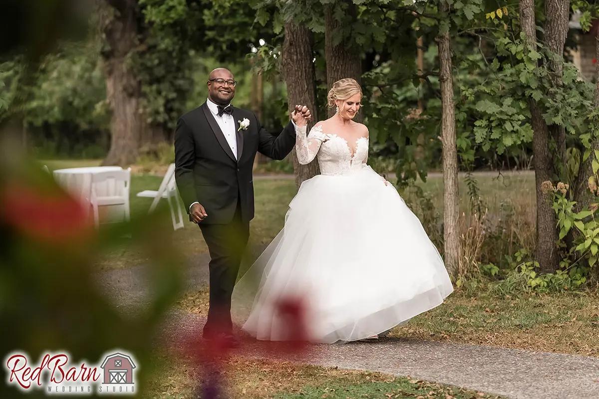 Red Barn Wedding Photography