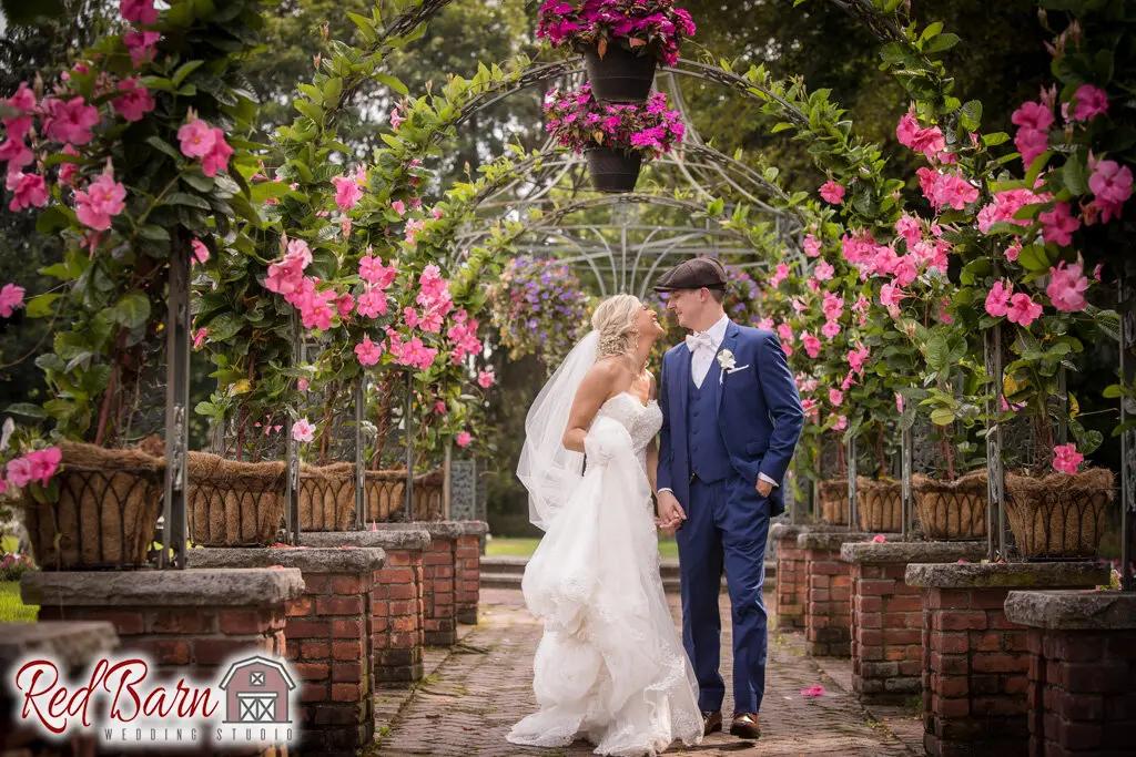 Chicago Wedding Photographer - Venue:  The Manor