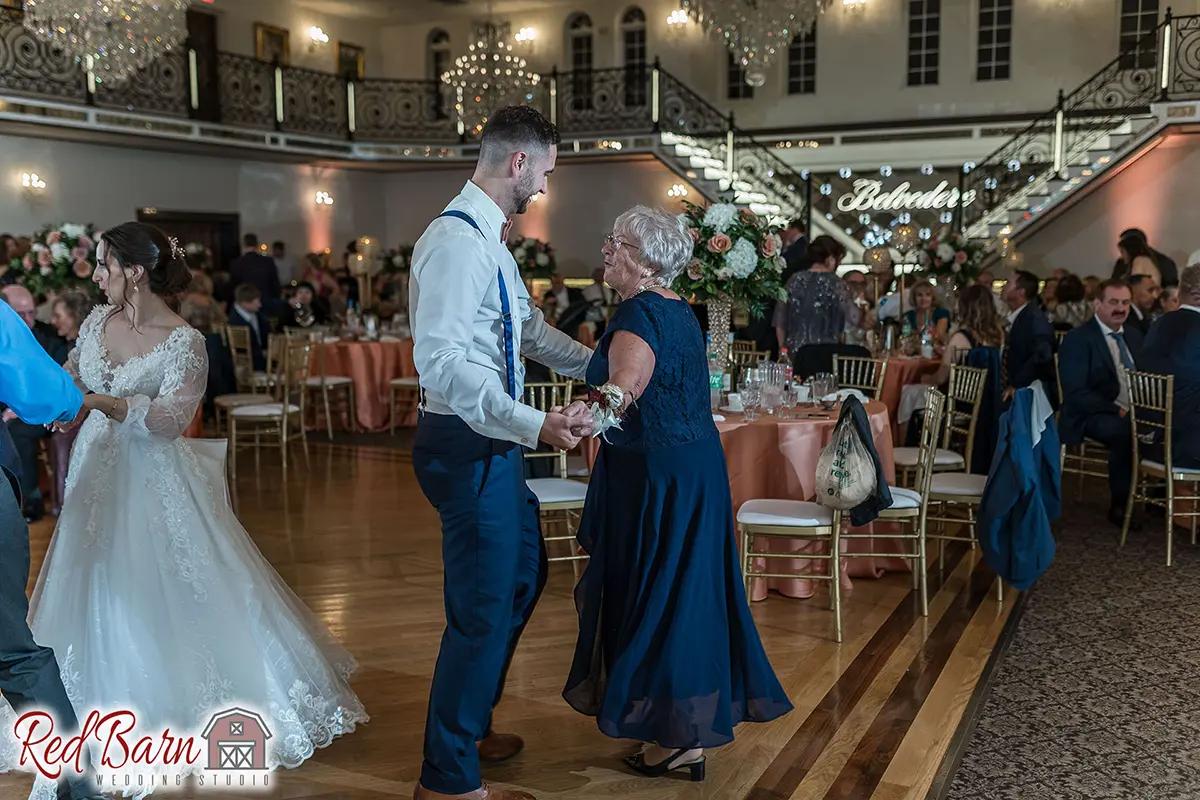 Red Barn Wedding Photography