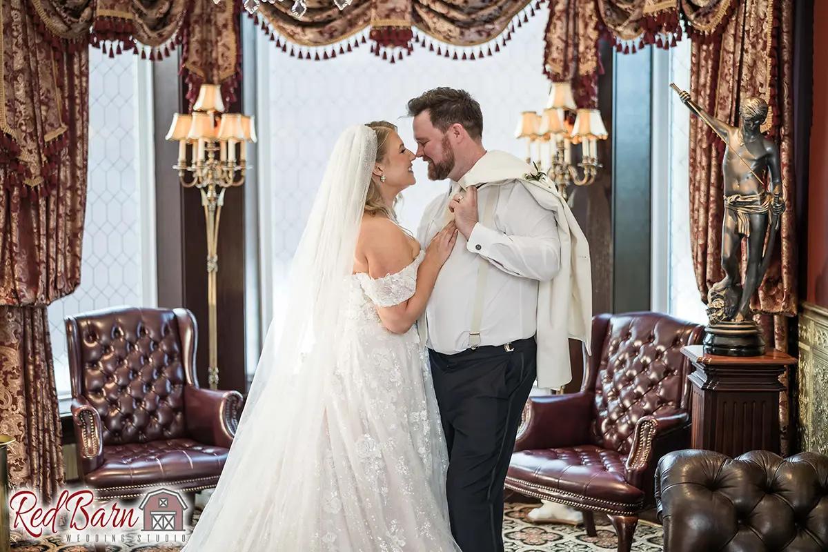 Chicago Wedding Photographer - Venue:  The Haley Mansion