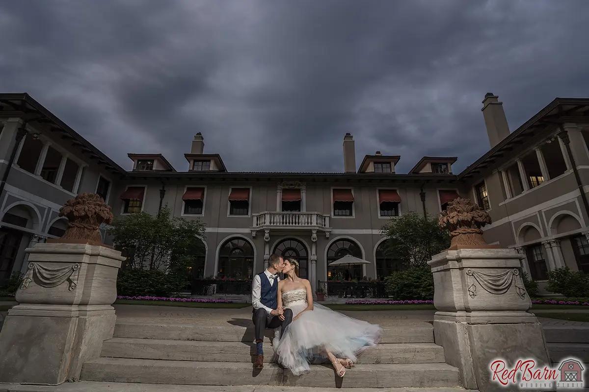 Chicago Wedding Photographer - Venue:  Armour House