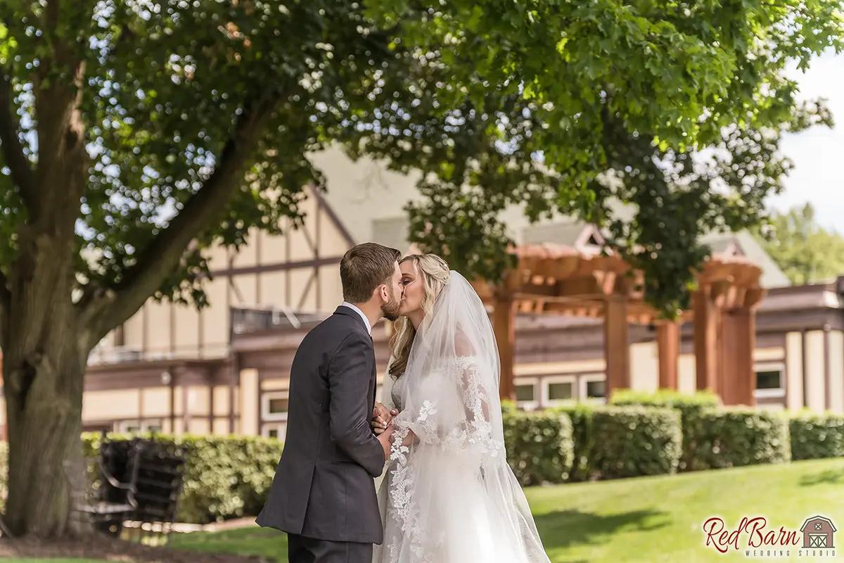 Red Barn Wedding Photography