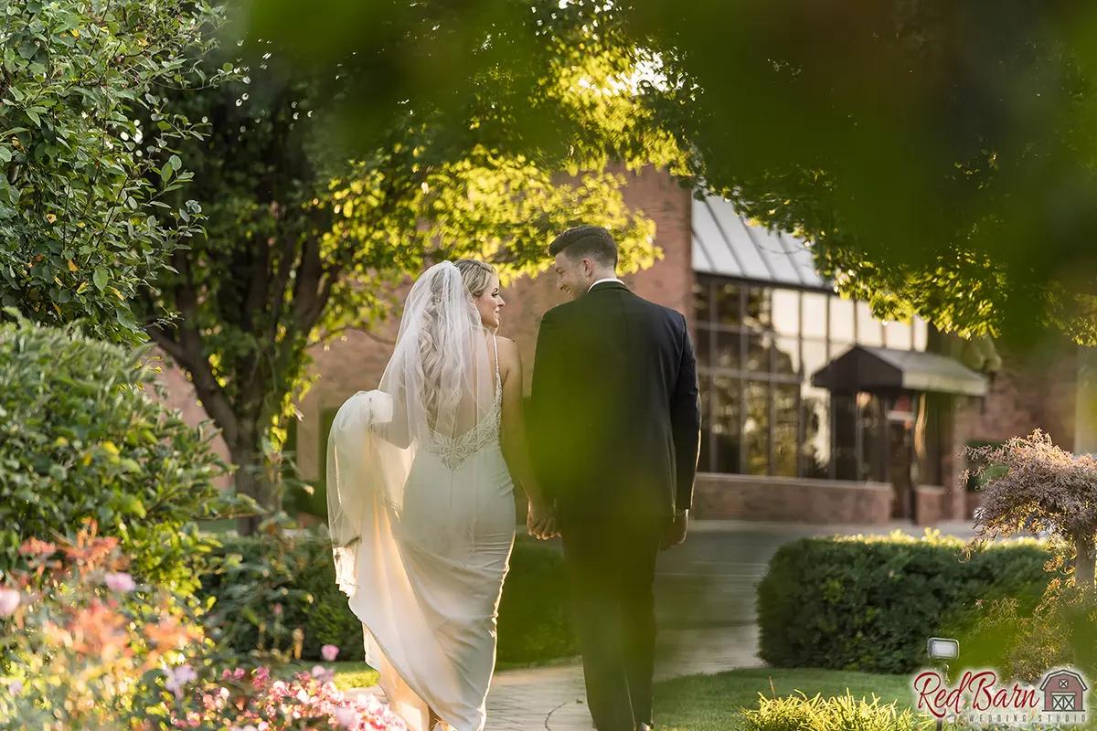 Red Barn Wedding Photography