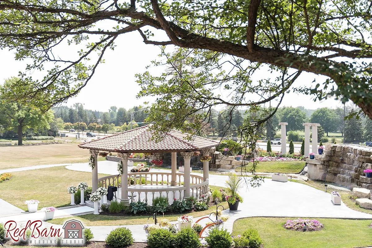 Red Barn Wedding Photography