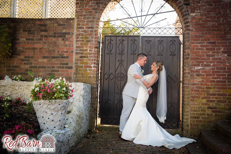 Red Barn Wedding Photography